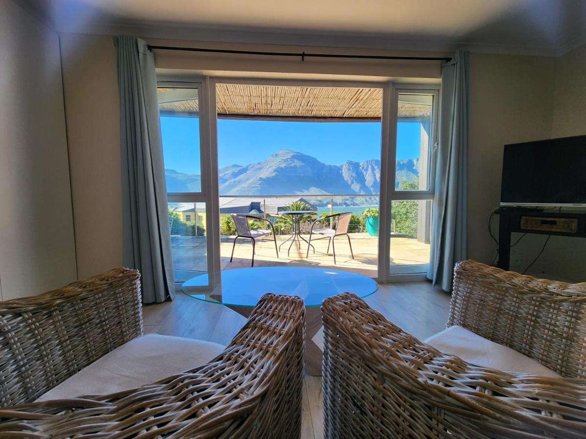 Hout Bay Breeze Hotel Bagian luar foto